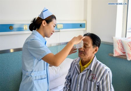Patients Receive Free Cataract Surgery in China's Inner Mon